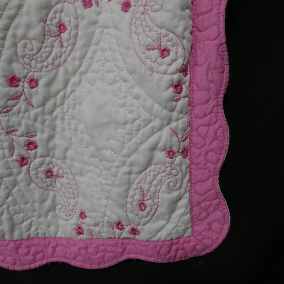 Set Of 2 Vintage Pink and White Floral Embroidered Pillow Covers & Blanket - Picture 11 of 16